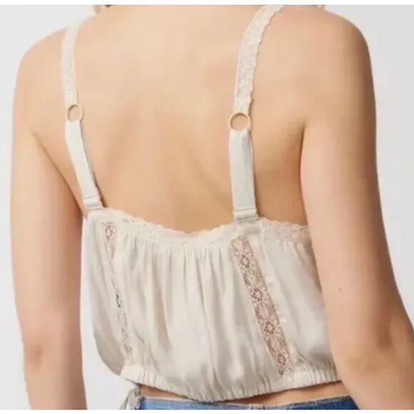 Urban Outfitters Women’s Boho Tuli Lace-Inset Trim Cropped Tank Top Size M Beige - Picture 3 of 5